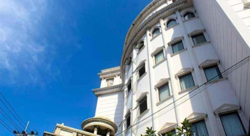 Hotel Quds Royal Surabaya