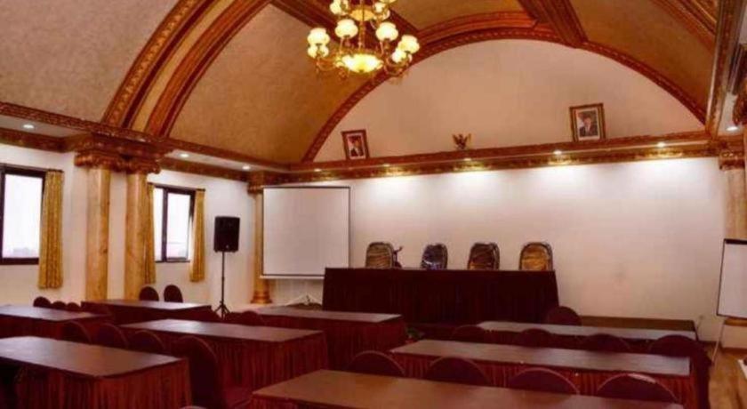 Quds Royal Hotel Surabaya